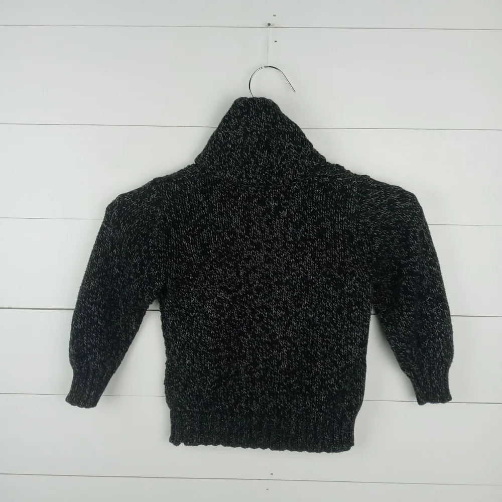 Old Navy boys size 2T waffle stitched black white flex sweater large collar